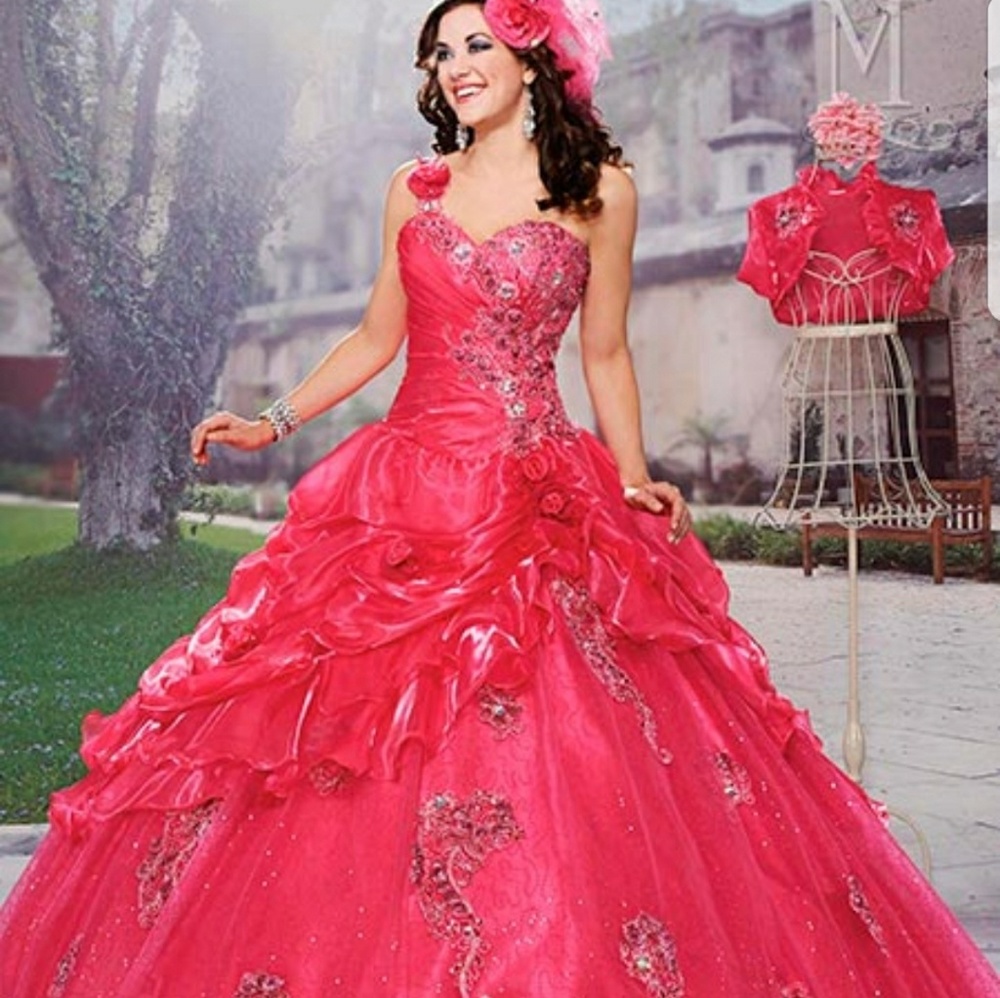Mary's bridal quinceanera dress